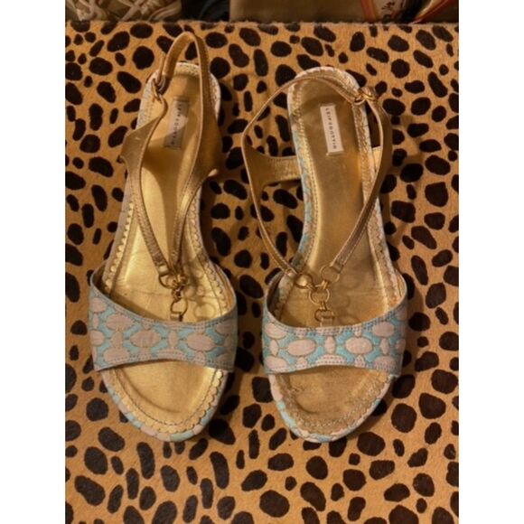 EUC Leifsdottir Gold Aqua Brocade T-Strap Chain Flat Sandals 38 1/2 8.5 - Picture 1 of 5